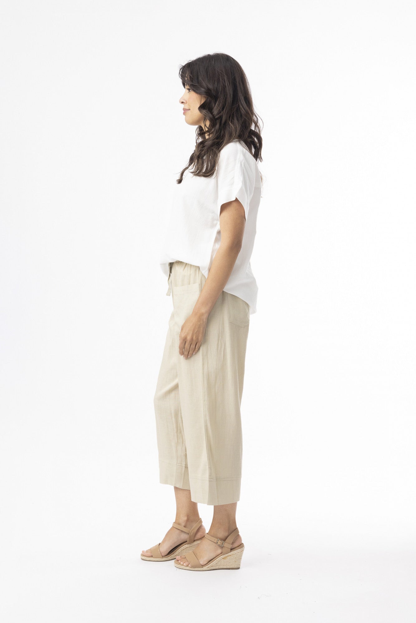 Sand 3/4 Linen Pants