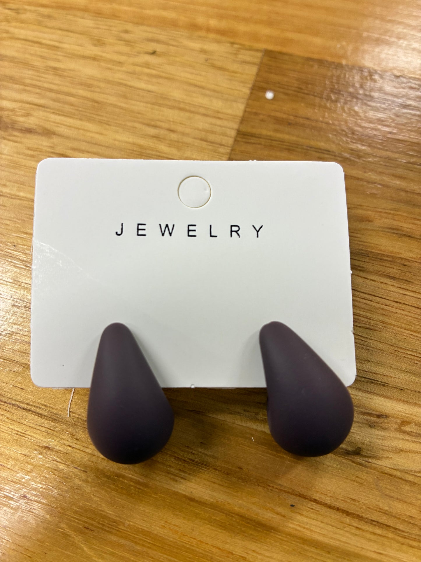 Teardrop studs