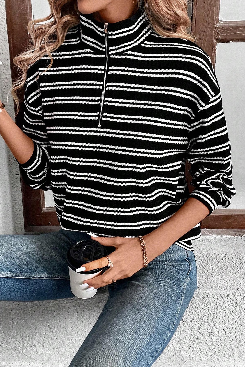 Black stripe zipper top