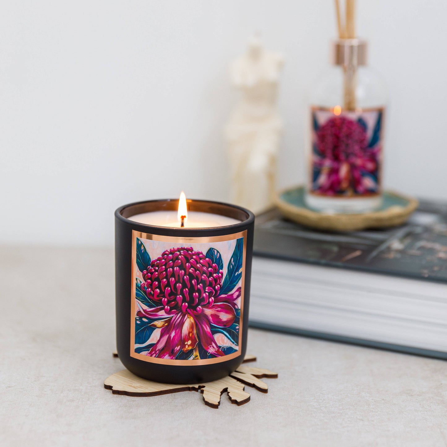 Australian artist soy candle | Kakadu plum | 50+hrs