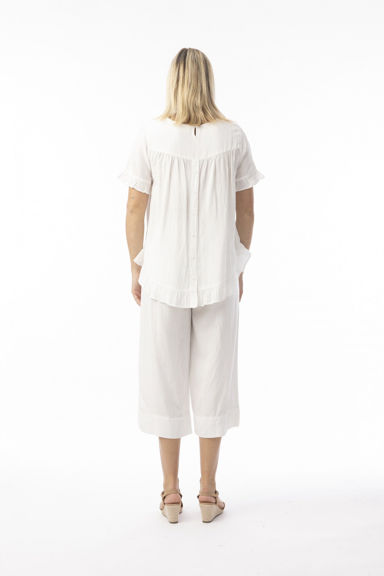 White 3/4 Linen Pants